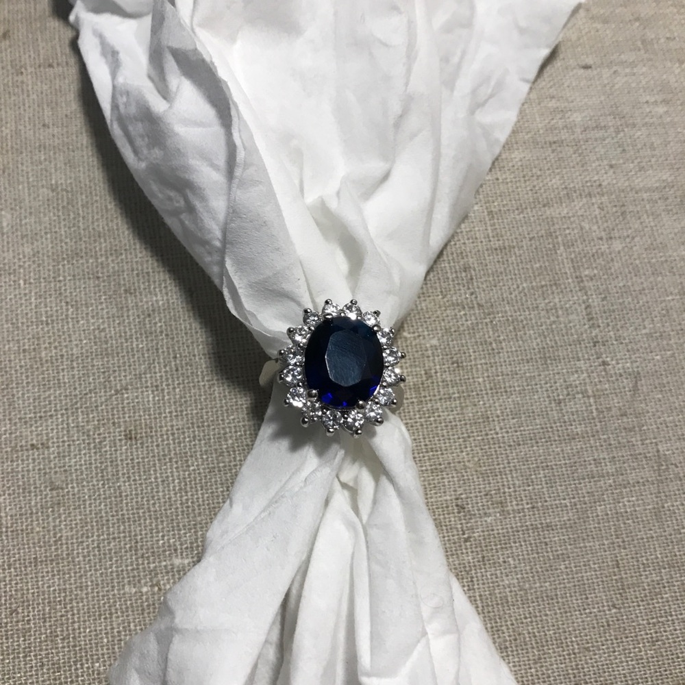 Size 6 silver sapphire and crystal ring